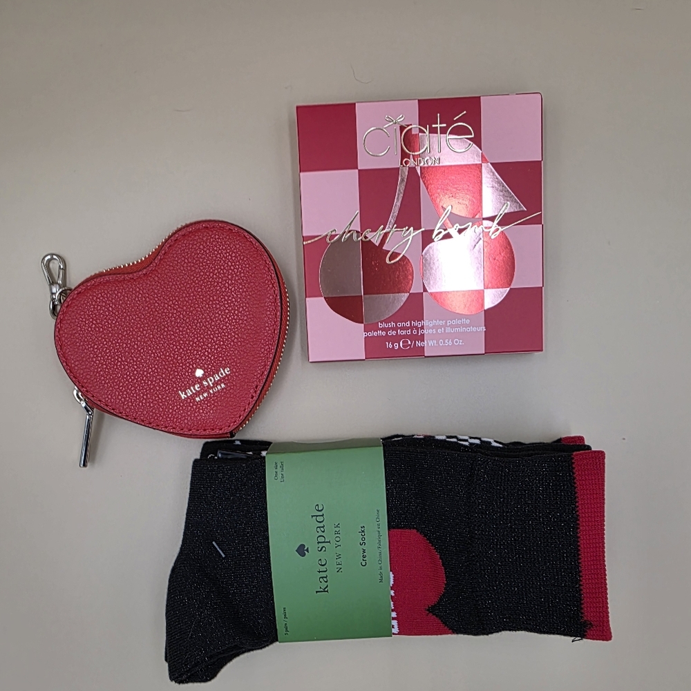 NWT Kate Spade Heart Coin Purse  Black Socks Set And Ciate Blush Highlighter